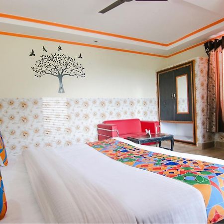 דרמסאלה Fabhotel Prime Wonder World Resort מראה חיצוני תמונה